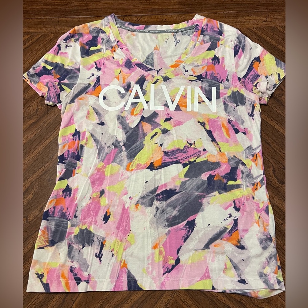 Women’s Calvin Klein Multi-color V-Neck Tee Size M-L